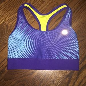 champion medium support sports bra !