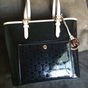 Michael Kors Black Mid Size Snap Pocket Tote