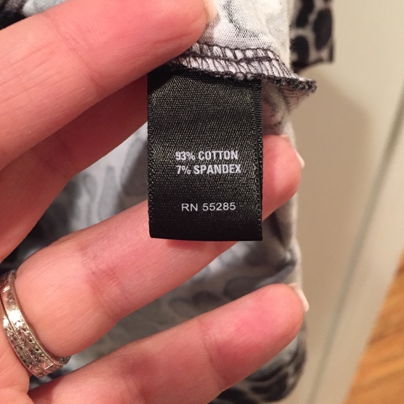 Figure hugging Leopard Print Mini Dress - Picture 4 of 4