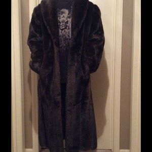 Full length mink Giorgio parnucci faux fur coat