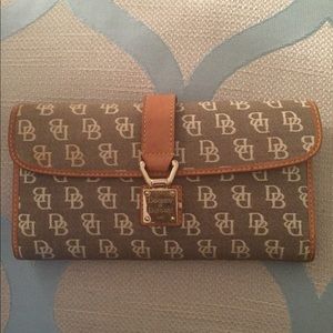 Dooney and Bourke Wallet