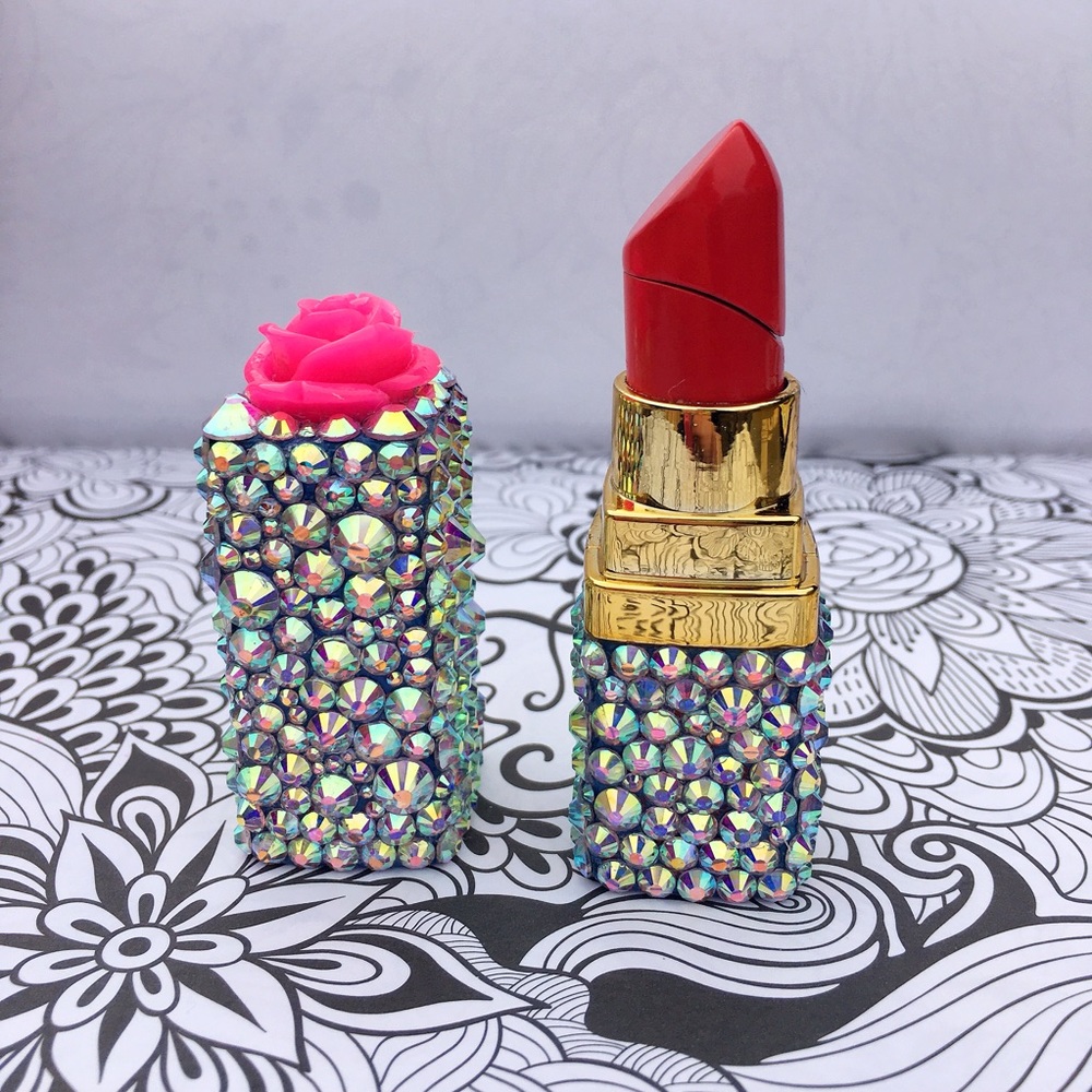 Bling lipstick lighter. Refillable.
