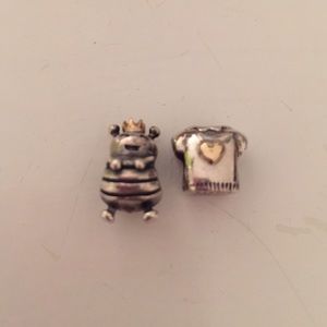 Bee and t-shirt Pandora charm