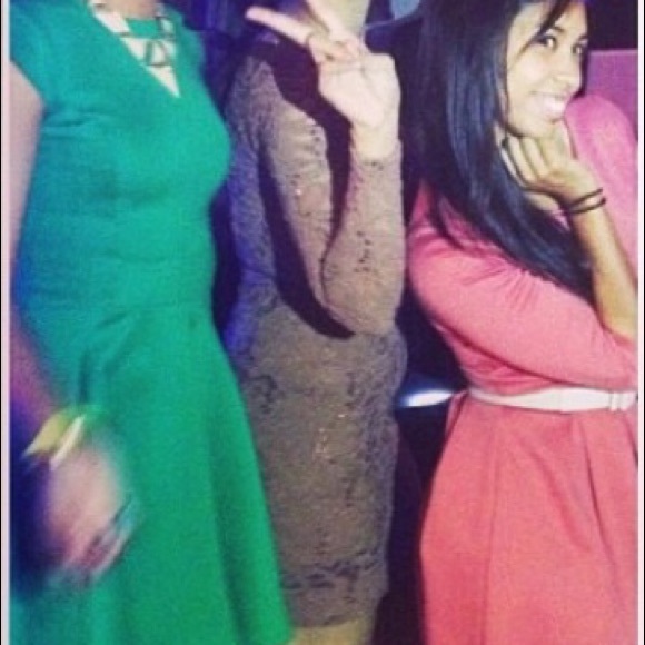 Windsor Bronze/Tan Dress - Picture 4 of 4