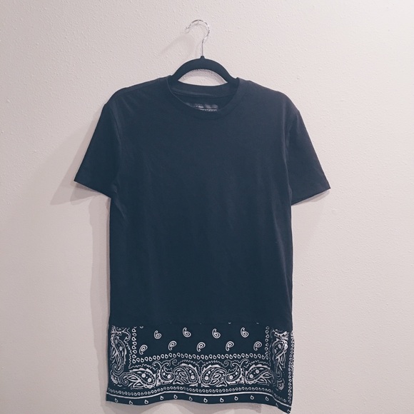 Urban Outfitters Other - MENS URBAN OUTFITTERS BANDANA CUT AND SEW TEE
