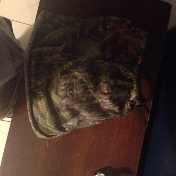 Selling my mossy oak camo