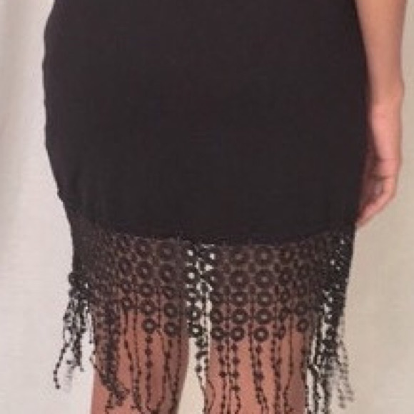 🛑CLEARANCE🛑Black skirt - Picture 2 of 4