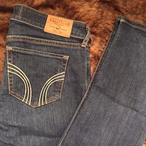 Hollister skinny jeans -- size 3