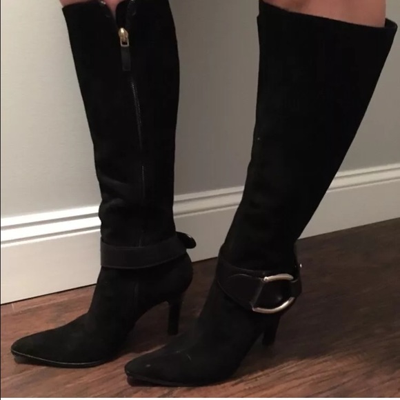 Women's Oscar De La Renta Black Suede Boots Size 7
