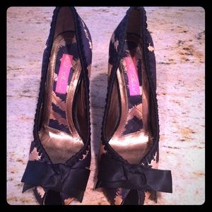 Betsey Johnson shoes 7.5 💗