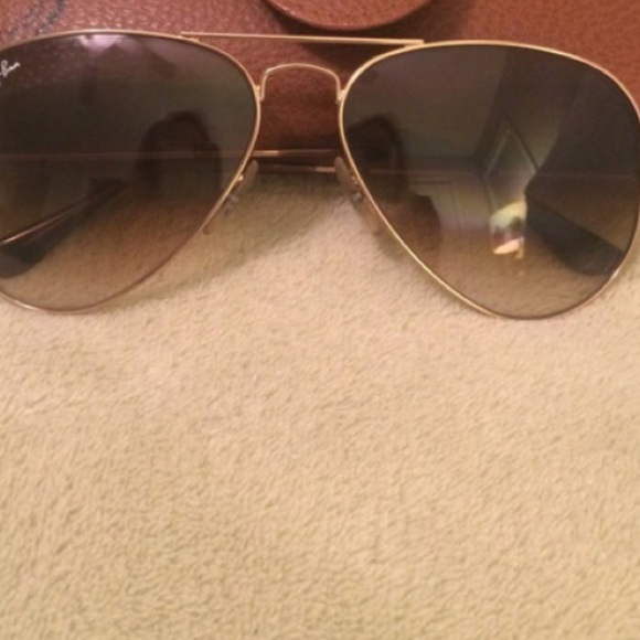 Gold ray bans - Picture 2 of 2