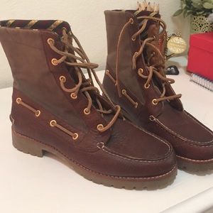 Sperry leather boots