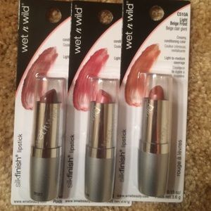 Wet n wild lipstick