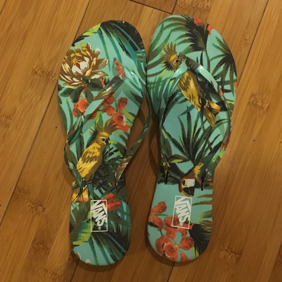 vans tropical sandals!