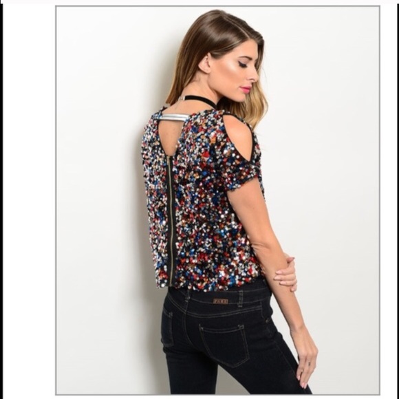 Multi colored sequin top 🎀 - Picture 2 of 4