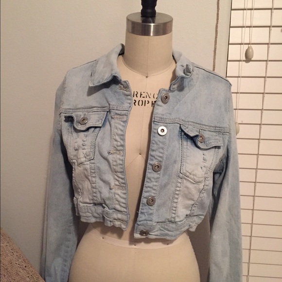 Cropped jean jacket