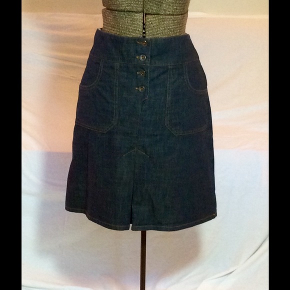 To the Max! Denim skirt.  Tank sold separate. - Picture 3 of 4