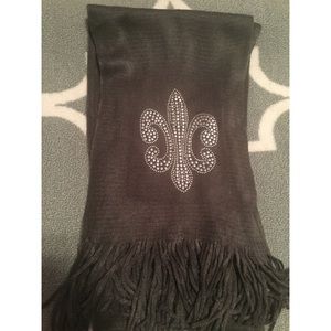 Fleur-de-Lis Scarf