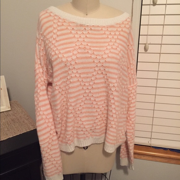 White and pink sweater