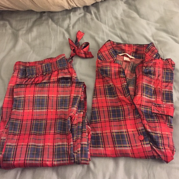 Victoria's Secret Other - VS pajama set!