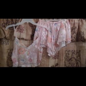 Victoria's Secret nighttime set