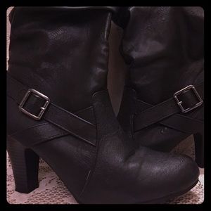 ❤️black over the ankle boots/booties❤️