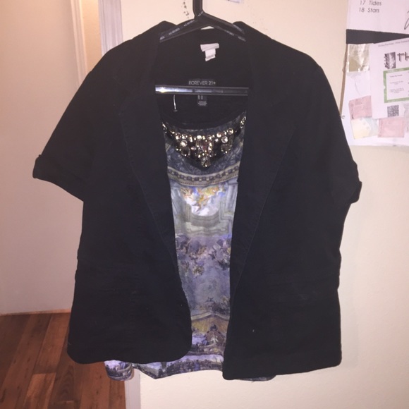 Plus size Short sleeve black jacket