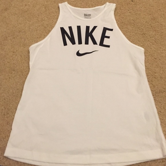 Nike Tops - Brand new Nike women's boyfriend top