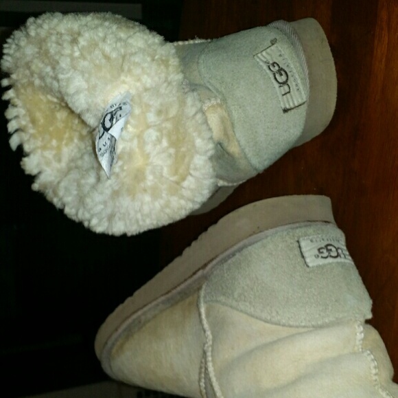 Ugg boots 9