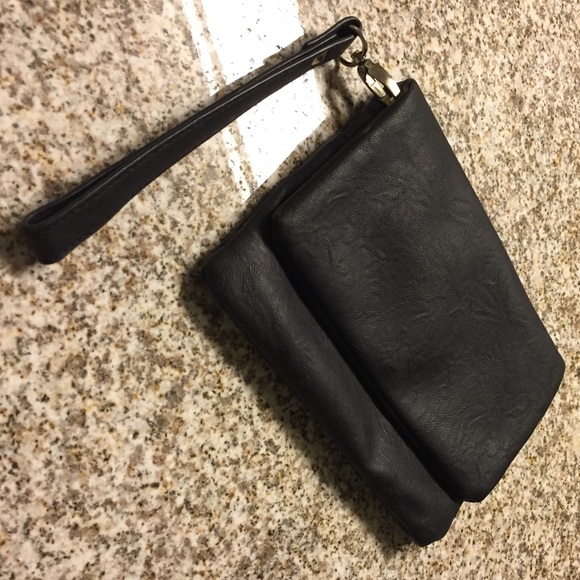 Simple Black Clutch