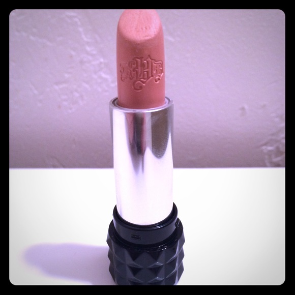 Kat Von D Studded Kiss Lipstick in "Agatha"