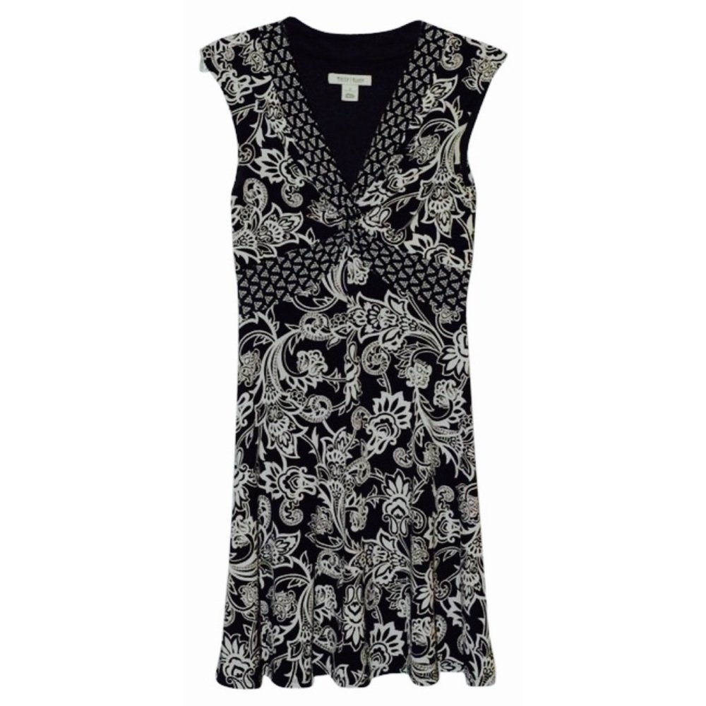 🎉HP🎉 White House Black Market 2  Paisley Dress