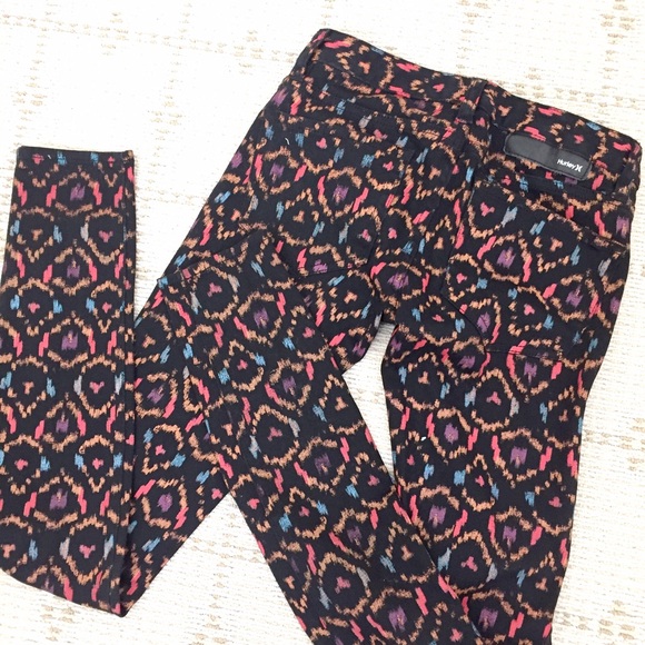 Hurley Jeans - NEW Hurley printed jeans Hurley Jeans - NEW Hurley printed jeans