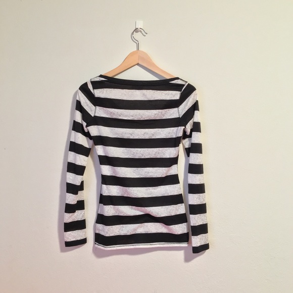 EXPRESS striped long sleeved shirt - Picture 3 of 4