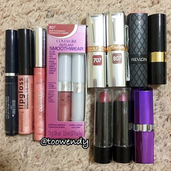 Revlon Other - SOLD 10 Lipsticks & Lipgloss