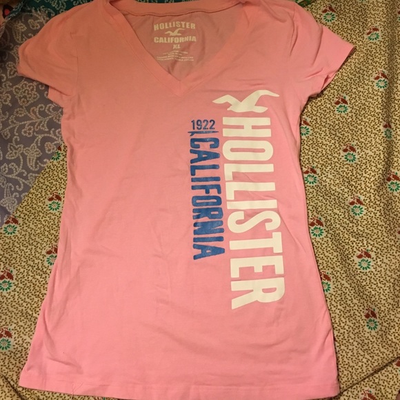 Hollister shirt
