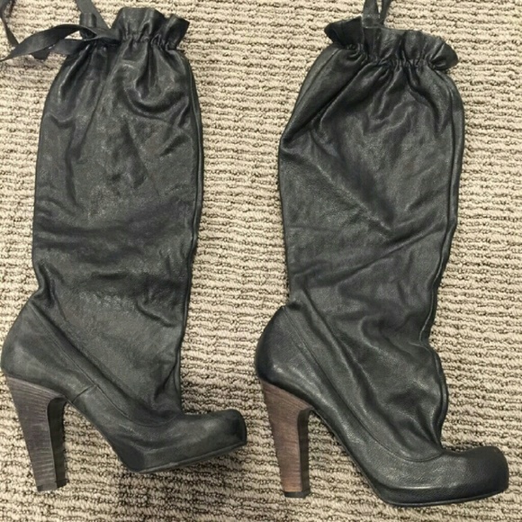 NWOB Limited Edition Vintage Marc Jacobs slouchy boots - Picture 1 of 8