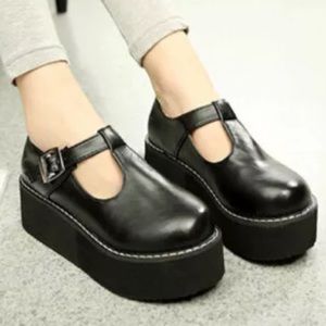 Black Mary Jane shoes 8