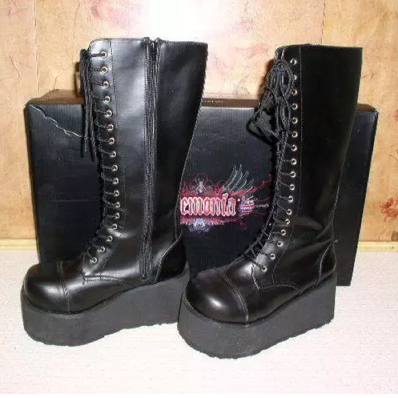Demonia combat punker boots