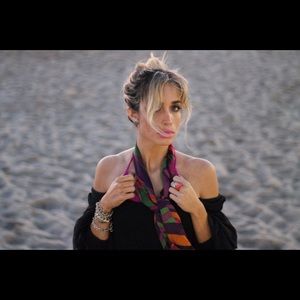 Really cool print vintage sash.