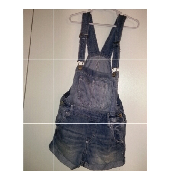 Girls H&M Denim Jumper/ Overall Shorts