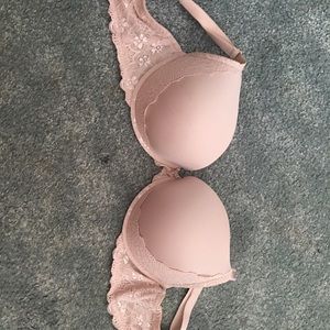 Torrid Brand Push Up Bra 42DD