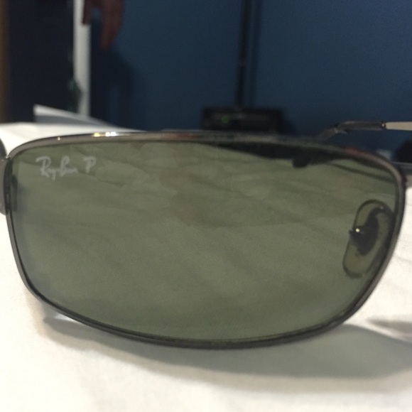 Ray Bans - Picture 4 of 4