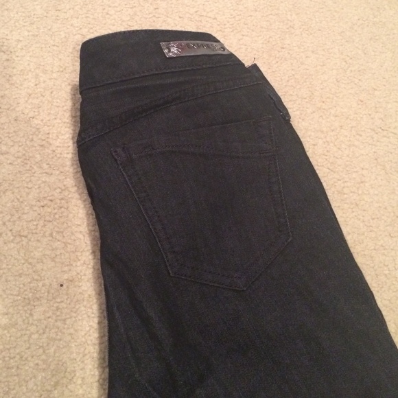 Jeans - Picture 2 of 2