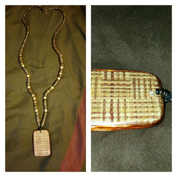 Long necklace! Worn maybe 2x