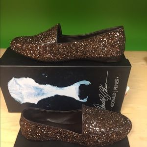 Donald J Pliner flat bronze sparkle shoe size 9.5