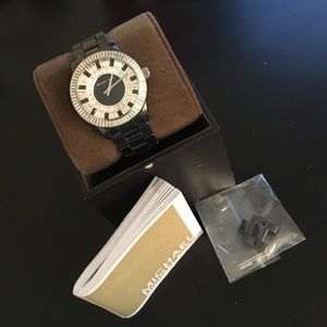 Beautiful Michael Kors Ceramic Watch!