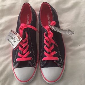 🆕 NWT Converse All Stars Sneakers