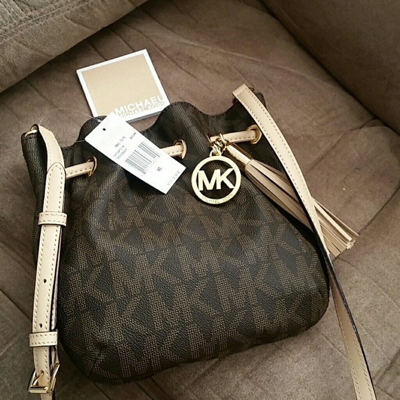 Michael  kors