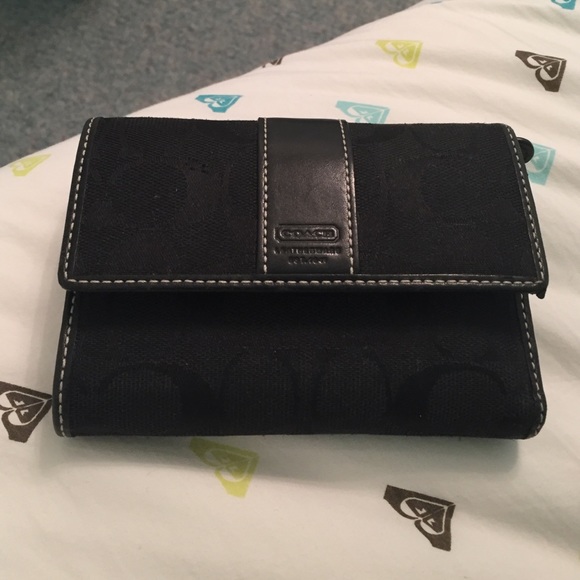 Coach trifold wallet